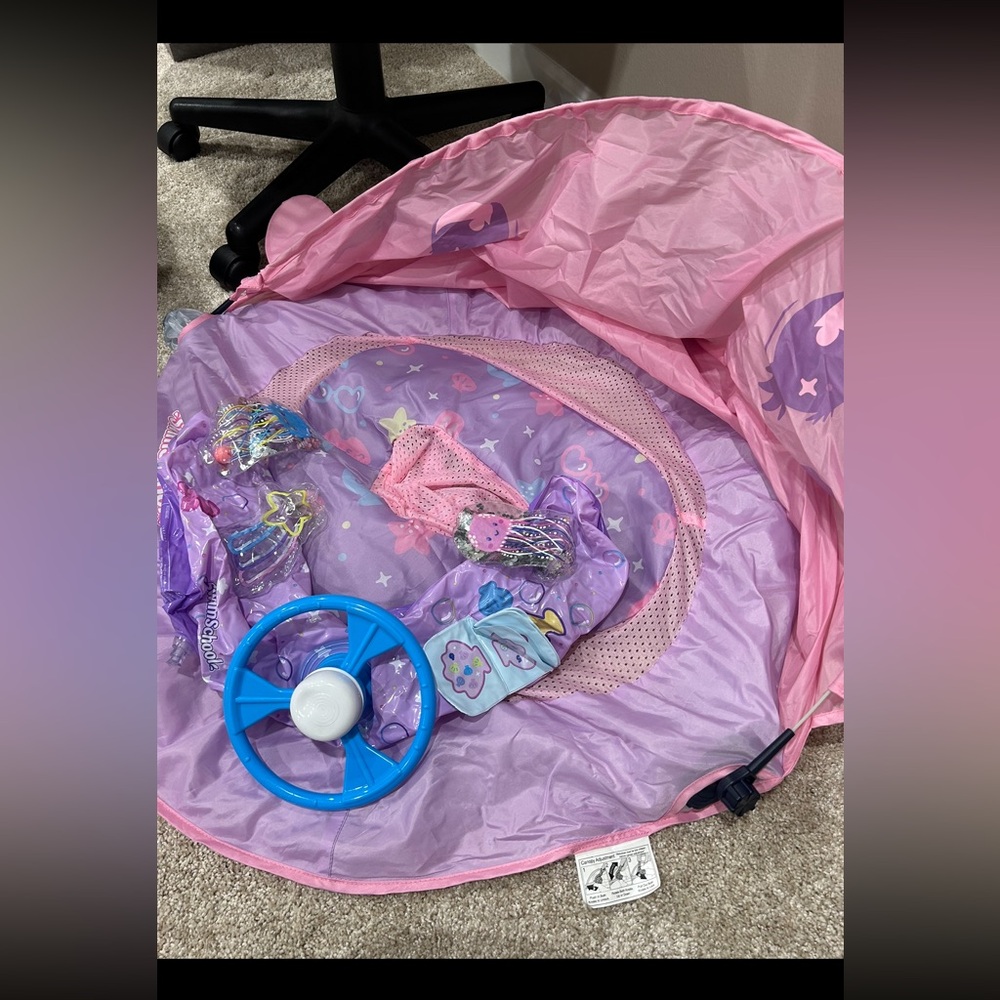 Baby float - Picture 2 of 2